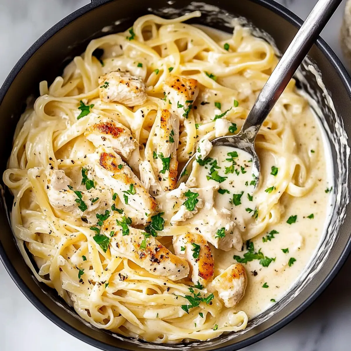 One Pot Chicken Alfredo Pasta Recipe