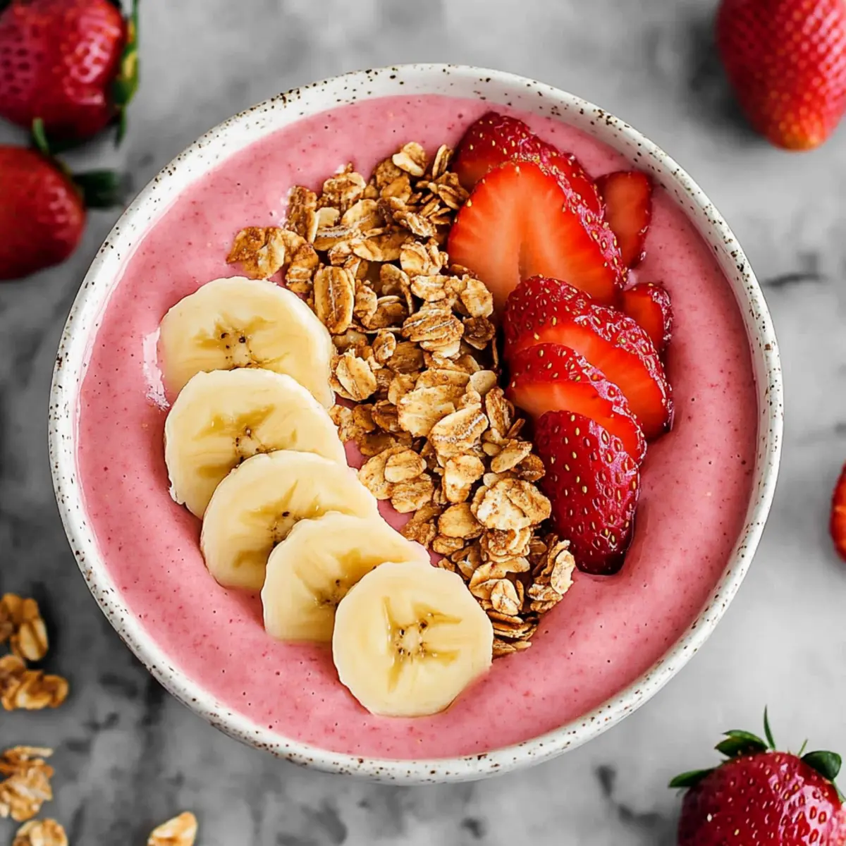 Creamy Strawberry Banana Smoothie Bowl Recipe